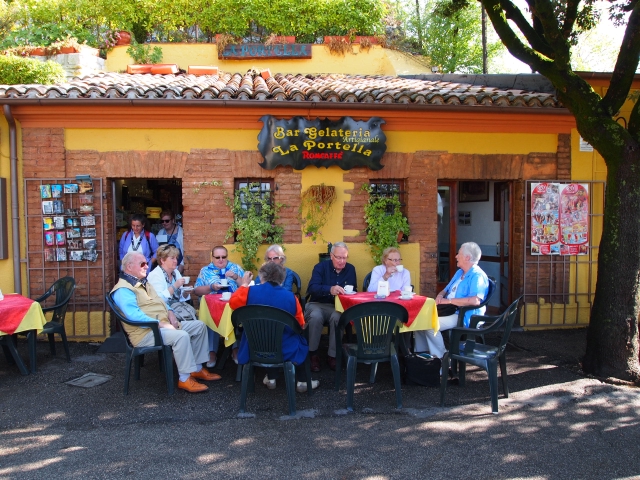 Klik om de foto groter te zien (640x480 pixels; 303 KB)